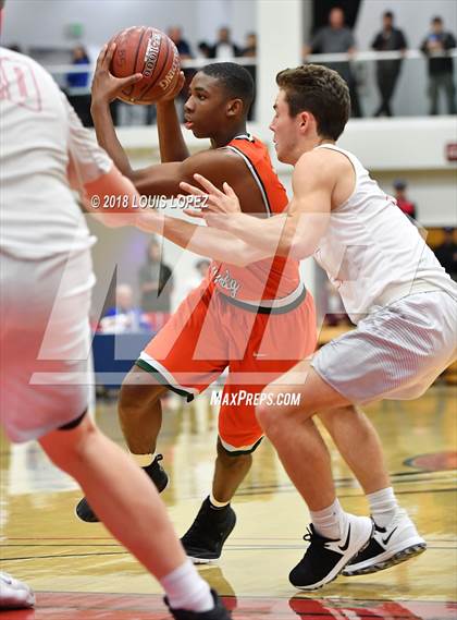 Thumbnail 1 in Poly vs. San Marcos (CIF SS DIV 2A Final) photogallery.