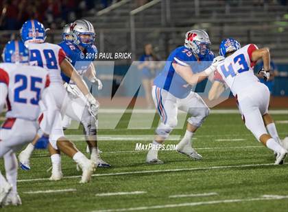 Thumbnail 3 in Westlake vs. Hays photogallery.