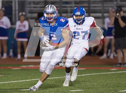 Thumbnail 2 in Westlake vs. Hays photogallery.