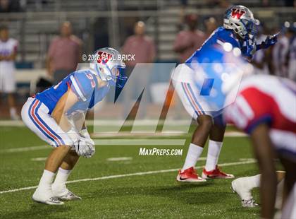 Thumbnail 2 in Westlake vs. Hays photogallery.
