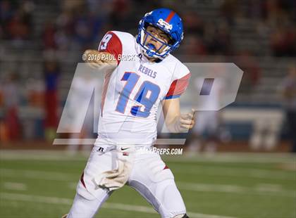Thumbnail 2 in Westlake vs. Hays photogallery.