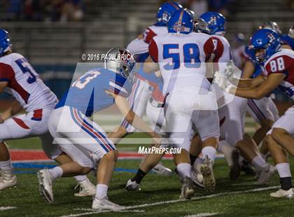 Thumbnail 2 in Westlake vs. Hays photogallery.