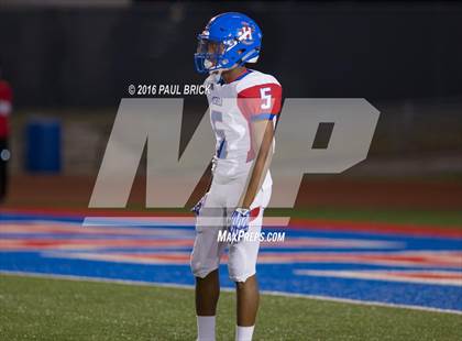 Thumbnail 1 in Westlake vs. Hays photogallery.