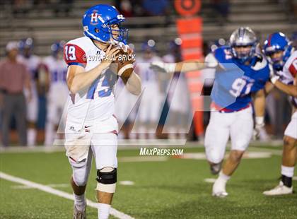 Thumbnail 2 in Westlake vs. Hays photogallery.