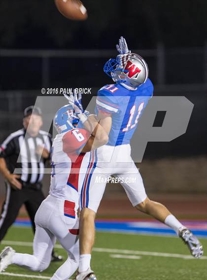 Thumbnail 2 in Westlake vs. Hays photogallery.