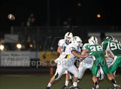 Thumbnail 2 in Royal @ Thousand Oaks photogallery.