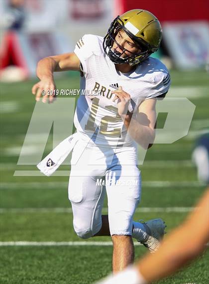 Thumbnail 2 in Pulaski Academy vs. Little Rock Christian Academy (AAA 5A Final) photogallery.