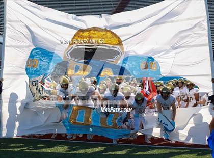 Thumbnail 2 in Pulaski Academy vs. Little Rock Christian Academy (AAA 5A Final) photogallery.