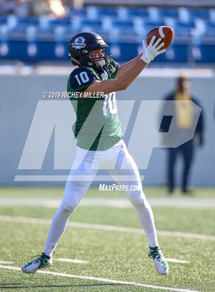 Thumbnail 1 in Pulaski Academy vs. Little Rock Christian Academy (AAA 5A Final) photogallery.