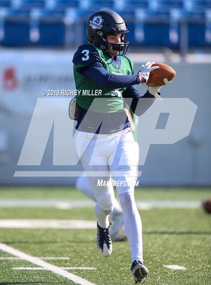 Thumbnail 3 in Pulaski Academy vs. Little Rock Christian Academy (AAA 5A Final) photogallery.