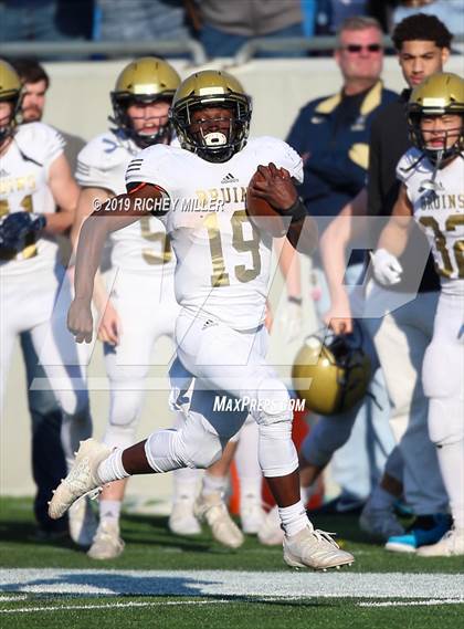 Thumbnail 3 in Pulaski Academy vs. Little Rock Christian Academy (AAA 5A Final) photogallery.