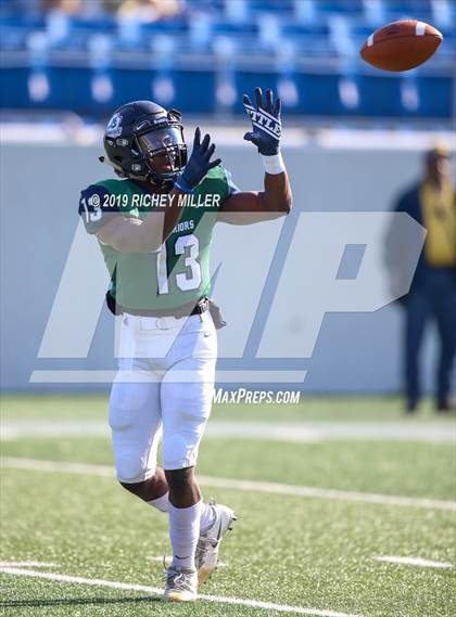 Thumbnail 2 in Pulaski Academy vs. Little Rock Christian Academy (AAA 5A Final) photogallery.