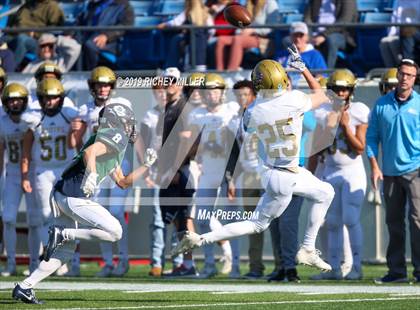 Thumbnail 2 in Pulaski Academy vs. Little Rock Christian Academy (AAA 5A Final) photogallery.