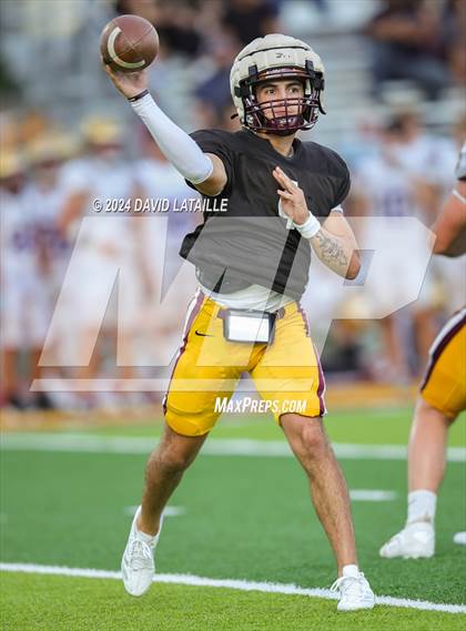 Thumbnail 2 in Fort Collins @ Windsor (Scrimmage) photogallery.