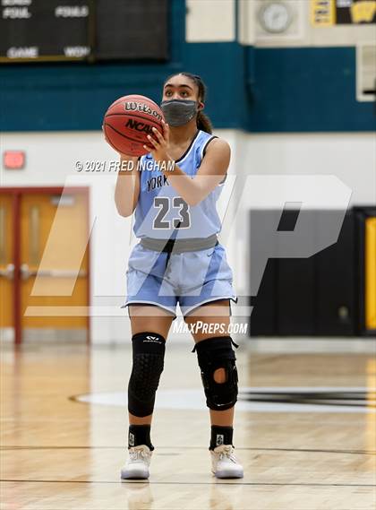 Thumbnail 2 in Yorktown @ Westfield (Regional First Round) photogallery.