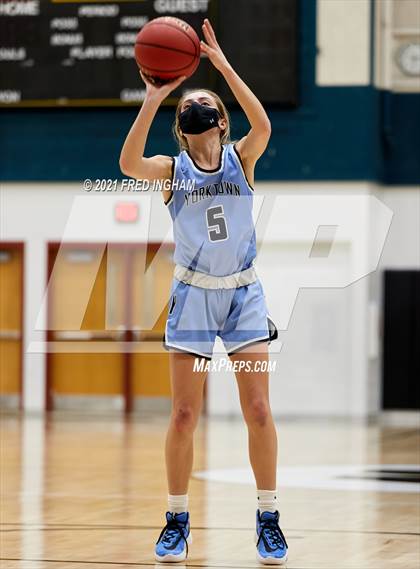 Thumbnail 2 in Yorktown @ Westfield (Regional First Round) photogallery.