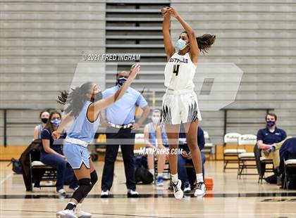 Thumbnail 2 in Yorktown @ Westfield (Regional First Round) photogallery.