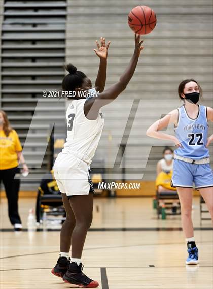 Thumbnail 2 in Yorktown @ Westfield (Regional First Round) photogallery.