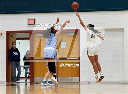 Thumbnail 1 in Yorktown @ Westfield (Regional First Round) photogallery.