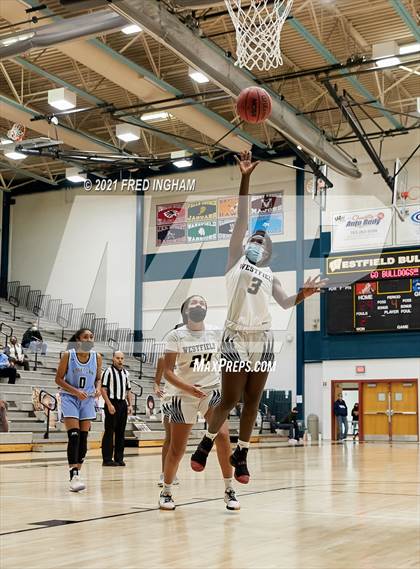 Thumbnail 3 in Yorktown @ Westfield (Regional First Round) photogallery.