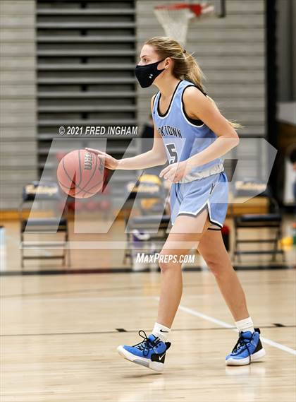 Thumbnail 3 in Yorktown @ Westfield (Regional First Round) photogallery.