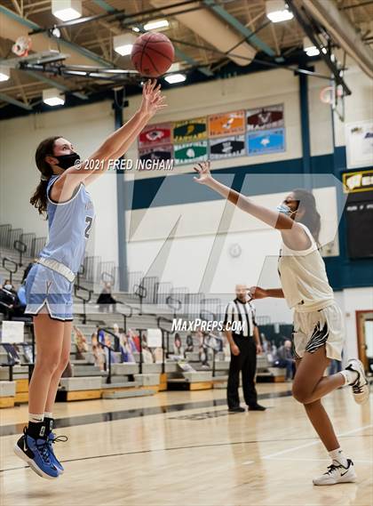 Thumbnail 1 in Yorktown @ Westfield (Regional First Round) photogallery.