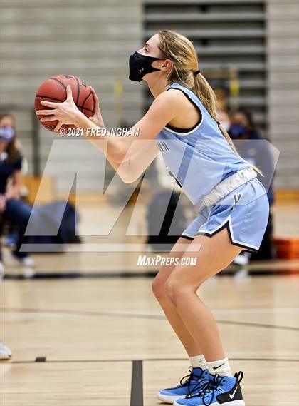 Thumbnail 2 in Yorktown @ Westfield (Regional First Round) photogallery.
