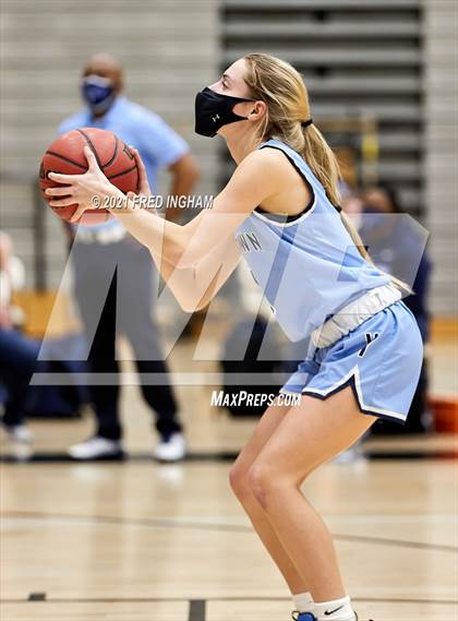 Thumbnail 3 in Yorktown @ Westfield (Regional First Round) photogallery.