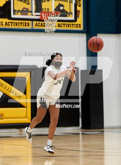 Thumbnail 2 in Yorktown @ Westfield (Regional First Round) photogallery.