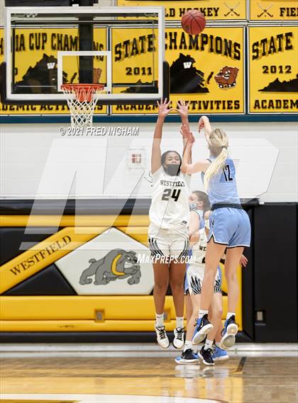 Thumbnail 1 in Yorktown @ Westfield (Regional First Round) photogallery.
