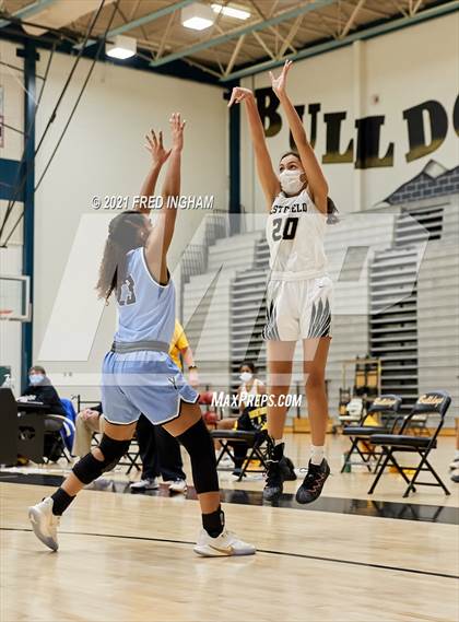 Thumbnail 1 in Yorktown @ Westfield (Regional First Round) photogallery.