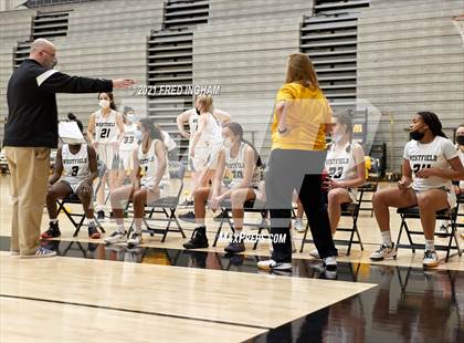 Thumbnail 1 in Yorktown @ Westfield (Regional First Round) photogallery.