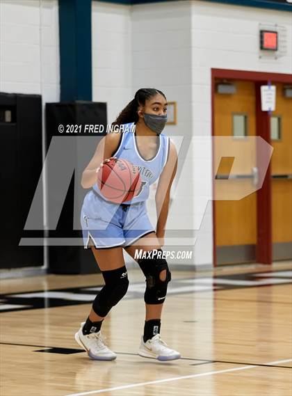 Thumbnail 1 in Yorktown @ Westfield (Regional First Round) photogallery.