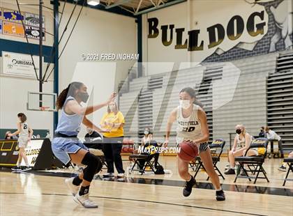 Thumbnail 2 in Yorktown @ Westfield (Regional First Round) photogallery.