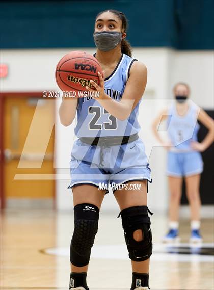 Thumbnail 2 in Yorktown @ Westfield (Regional First Round) photogallery.