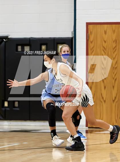 Thumbnail 1 in Yorktown @ Westfield (Regional First Round) photogallery.