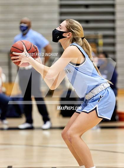 Thumbnail 2 in Yorktown @ Westfield (Regional First Round) photogallery.