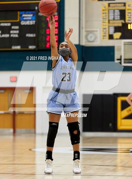 Thumbnail 1 in Yorktown @ Westfield (Regional First Round) photogallery.
