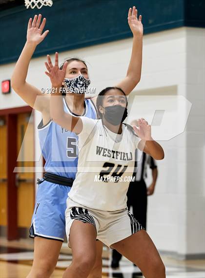 Thumbnail 2 in Yorktown @ Westfield (Regional First Round) photogallery.