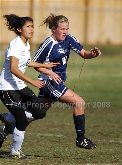 Thumbnail 3 in Crescenta Valley vs Palmdale (Hart Showcase) photogallery.