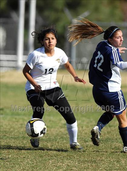Thumbnail 3 in Crescenta Valley vs Palmdale (Hart Showcase) photogallery.