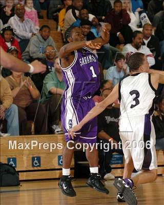 Thumbnail 2 in Sacramento vs. Franklin (Hoops for the Hungry) photogallery.