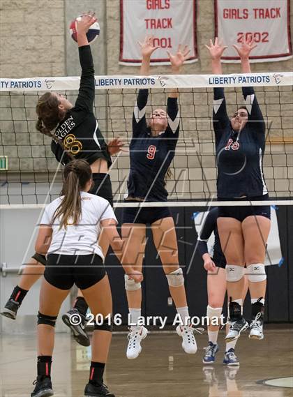 Thumbnail 1 in Clovis West @ Liberty photogallery.