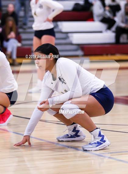 Thumbnail 1 in Pine Bush vs. Ossining (NYSPHSAA Class AA Regional Semifinal) photogallery.