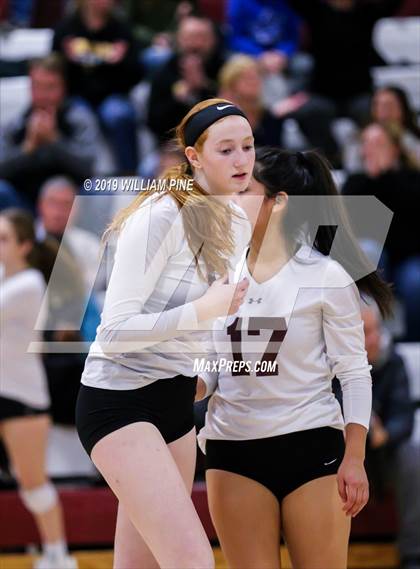 Thumbnail 1 in Pine Bush vs. Ossining (NYSPHSAA Class AA Regional Semifinal) photogallery.