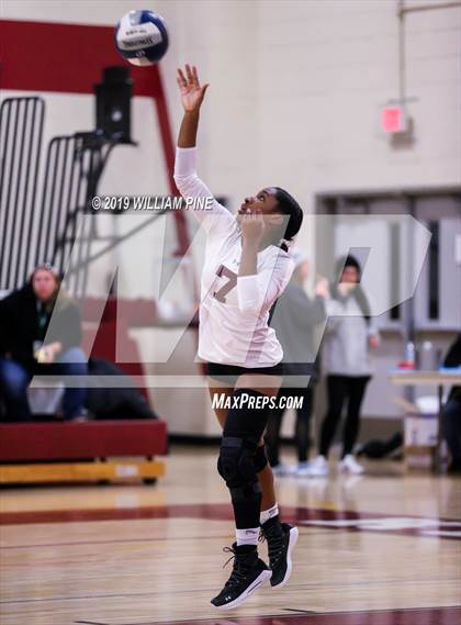 Thumbnail 1 in Pine Bush vs. Ossining (NYSPHSAA Class AA Regional Semifinal) photogallery.