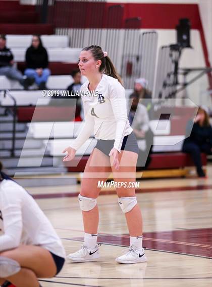 Thumbnail 1 in Pine Bush vs. Ossining (NYSPHSAA Class AA Regional Semifinal) photogallery.