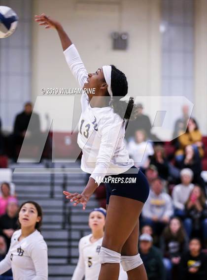 Thumbnail 3 in Pine Bush vs. Ossining (NYSPHSAA Class AA Regional Semifinal) photogallery.