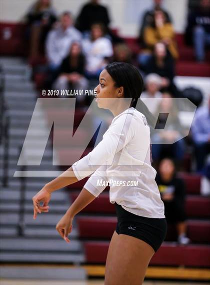 Thumbnail 1 in Pine Bush vs. Ossining (NYSPHSAA Class AA Regional Semifinal) photogallery.