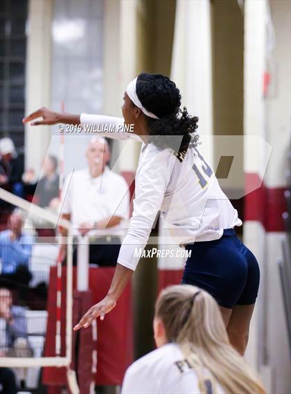 Thumbnail 2 in Pine Bush vs. Ossining (NYSPHSAA Class AA Regional Semifinal) photogallery.